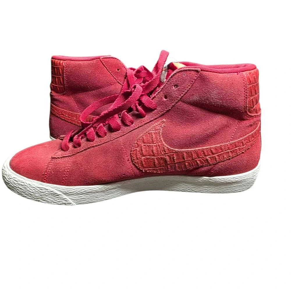 Nike Blazer Mid Premium Gym‎ High Top Sneakers Red Suede VTG 638261-601 Mens 10